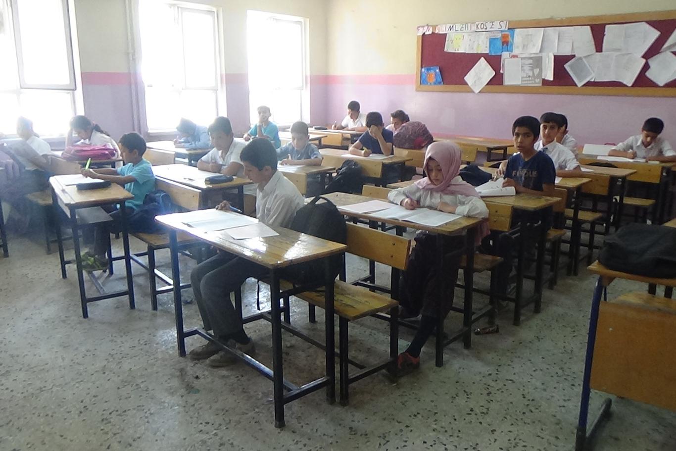 Suruç’ta Kutlu Doğum Siyer Sınavı yapıldı Suruç’ta Kutlu Doğum Siyer Sınavı yapıldı